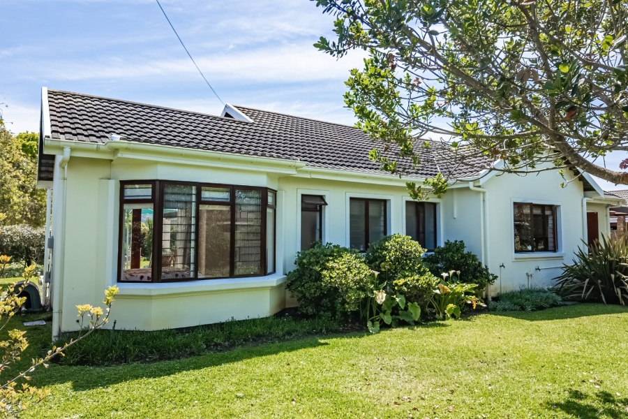 3 Bedroom Property for Sale in The Island Western Cape